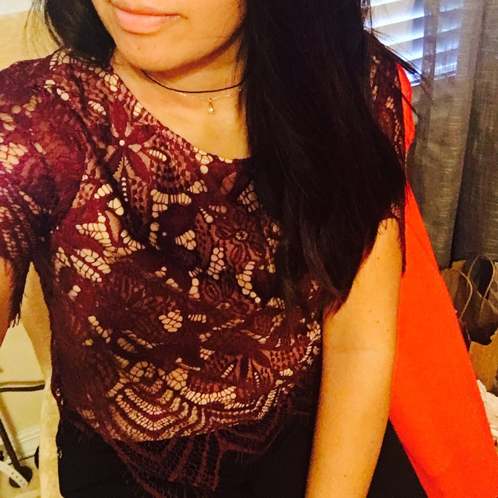 Red wine lace shirt